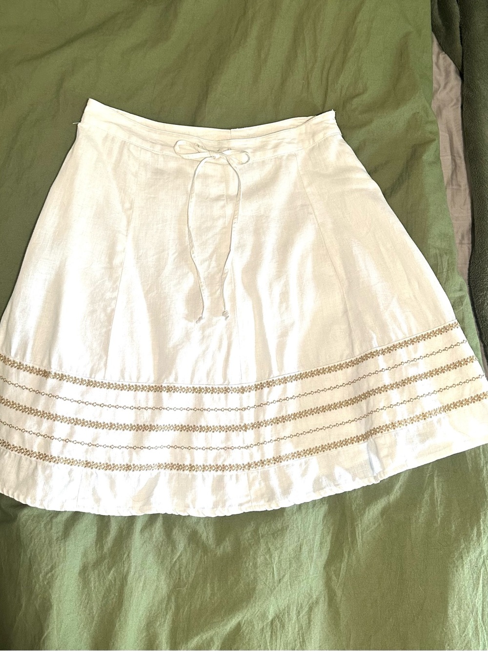 Style & Co. White Midi Skirt with Gold Embroidery